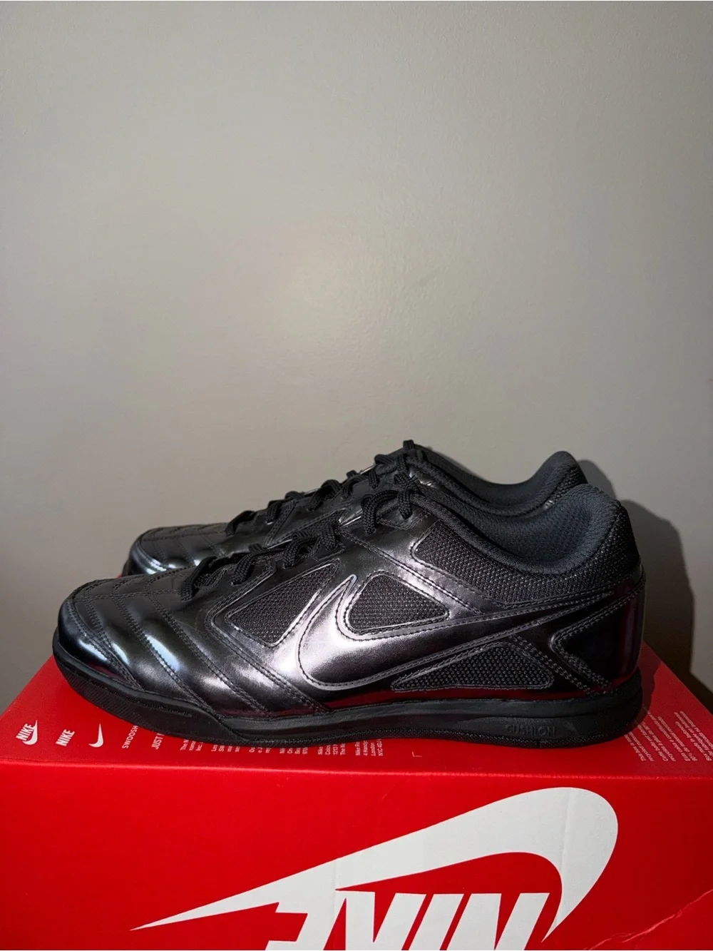Nike Gato LV8 Anthracite Black IB3566-002 Men’s Size 10.5